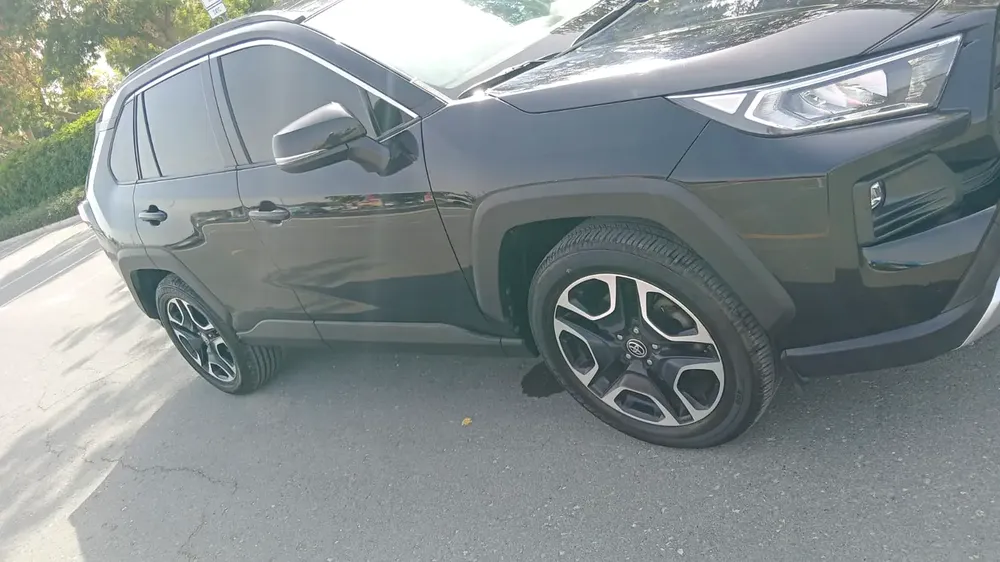 Toyota Rav 4 Fully Loaded Adventure 2020 GCC Specs Lady Driven - Image 5