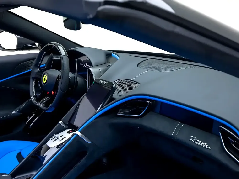 2026 | Ferrari | Roma | Spider | GCC Spec | With Warranty and Service Contract - Image 10