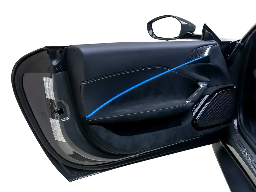 2026 | Ferrari | Roma | Spider | GCC Spec | With Warranty and Service Contract - Image 19
