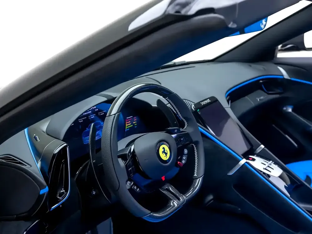 2026 | Ferrari | Roma | Spider | GCC Spec | With Warranty and Service Contract - Image 8