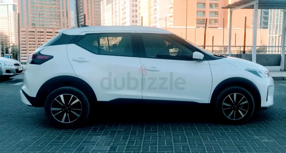 Nissan Kicks SV 2023 GCC Specs - Image 4