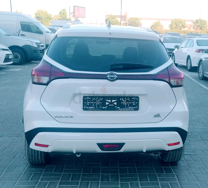 Nissan Kicks SV 2023 GCC Specs - Image 7