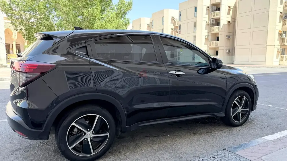 Honda HR-V EX 2021 | Single Owner | No Accidents | Full Options | Low KM - Image 4