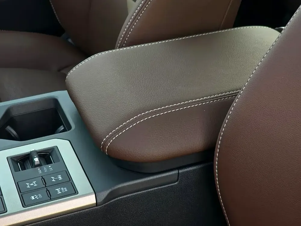 Toyota Prado Adventure 2024, GCC Specs - Brand New! - Image 10