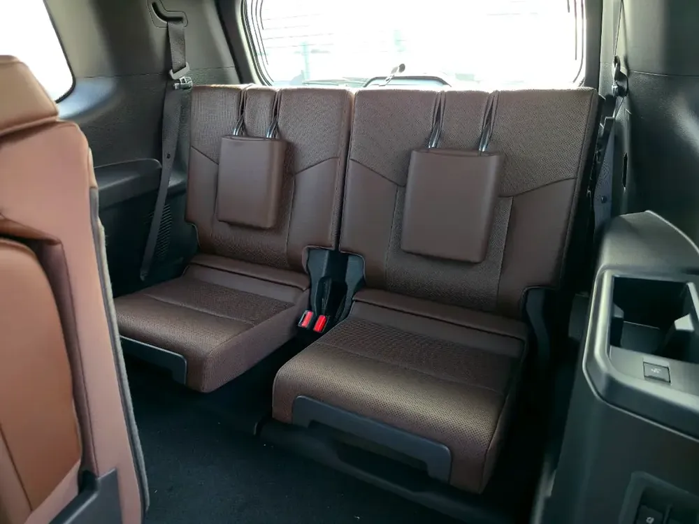 Toyota Prado Adventure 2024, GCC Specs - Brand New! - Image 15