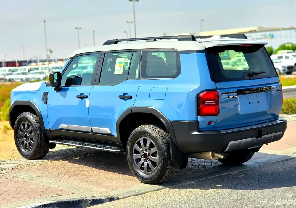 Toyota Prado Adventure 2024, GCC Specs - Brand New! - Image 16