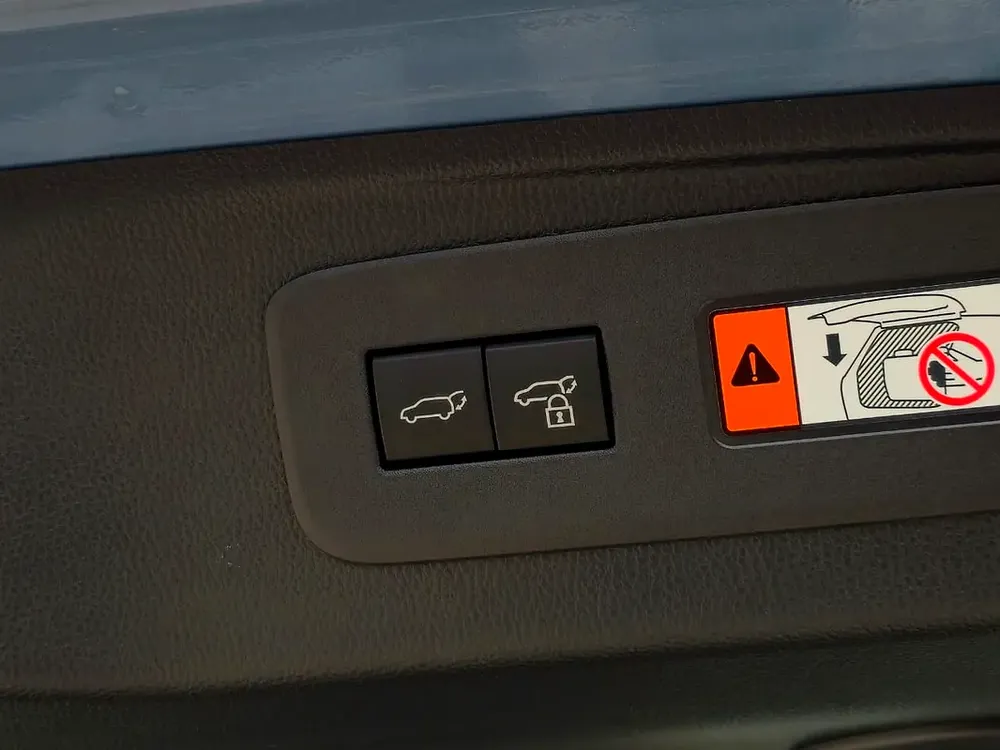 Toyota Prado Adventure 2024, GCC Specs - Brand New! - Image 19
