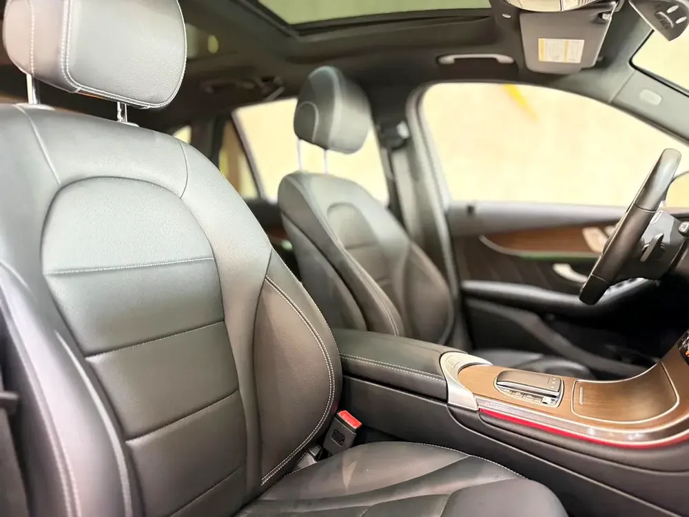 1,675 AED Monthly II Mercedes GLCC300 2022  II 0% Down Payment  II Still Under Warranty to 2027 - Image 14