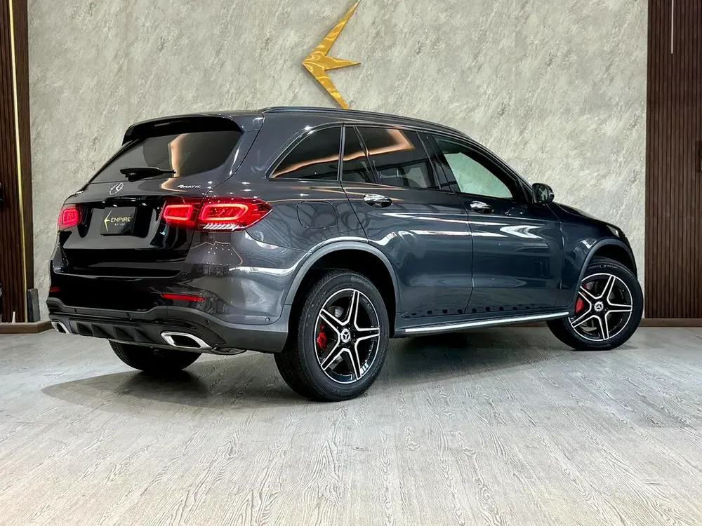 1,675 AED Monthly II Mercedes GLCC300 2022  II 0% Down Payment  II Still Under Warranty to 2027 - Image 5