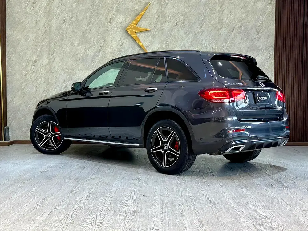 1,675 AED Monthly II Mercedes GLCC300 2022  II 0% Down Payment  II Still Under Warranty to 2027 - Image 6