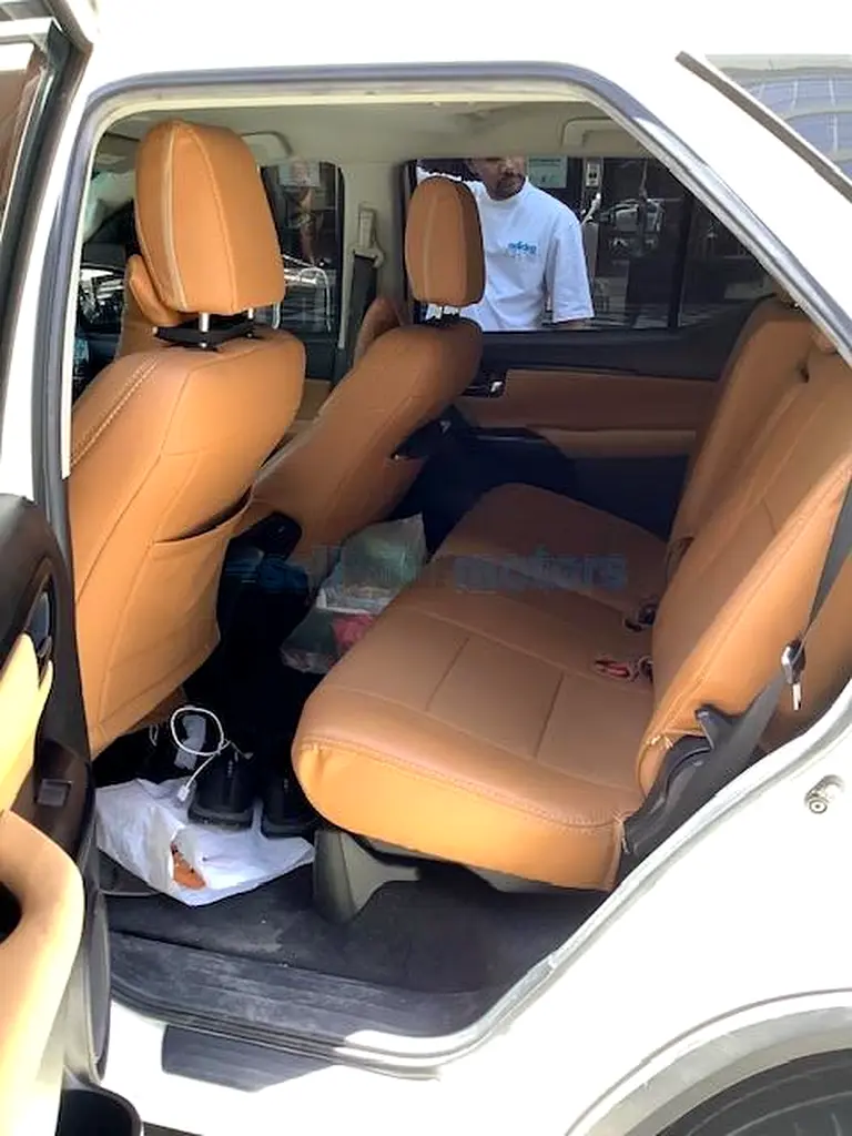 Toyota Fortuner EXR 2022, GCC 2.7L - Image 6