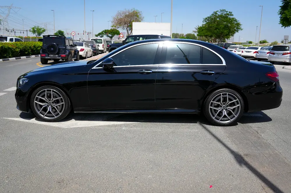 2021 Mercedes-Benz E-Class E 200 GCC Specs - Mint Condition - Image 7