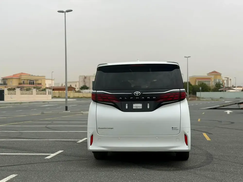 2024 Toyota Alphard EXECUTIVE LOUNGE - Japanese Specs - Brand New - Image 5