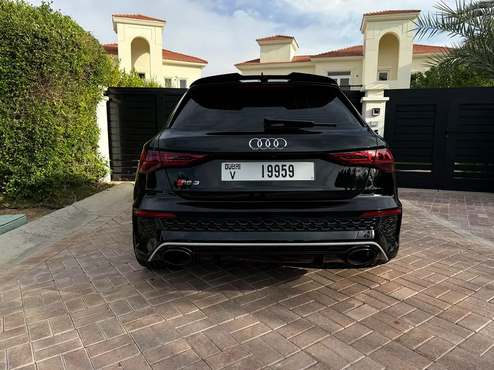 Audi RS3 2023 GCC | Full Audi Service History | Full Original Paint No Accident - Image 8