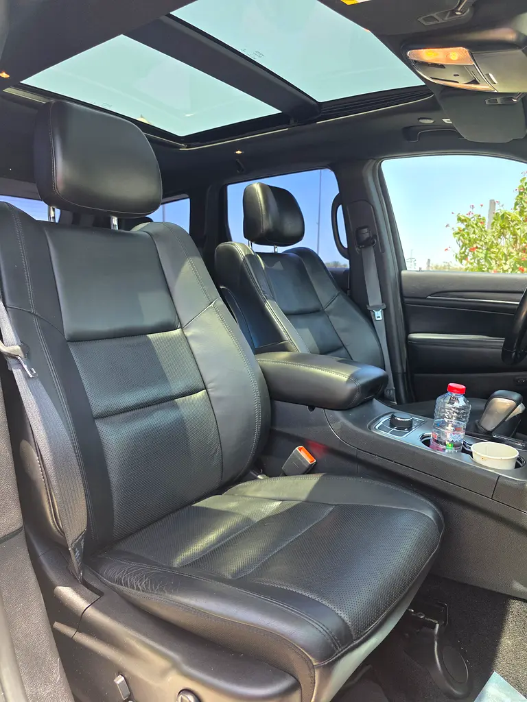 Jeep Grand Cherokee Limited 2019 GCC Specs - Image 10