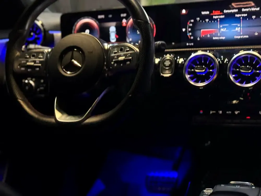 MERCEDES-BENZ CLA250 | GCC | 2023 | UNDER WARRANTY & CONTRACT SERVICE (GARGASH) - ! - Image 11