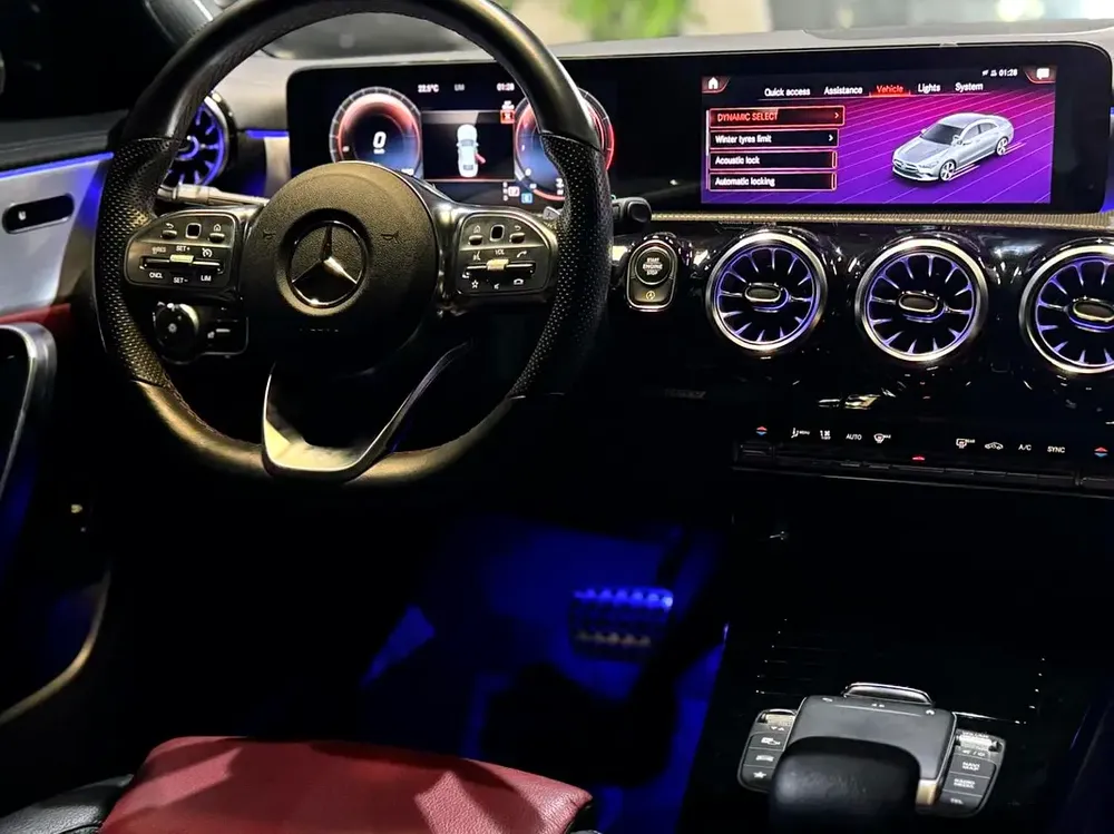 MERCEDES-BENZ CLA250 | GCC | 2023 | UNDER WARRANTY & CONTRACT SERVICE (GARGASH) - ! - Image 5