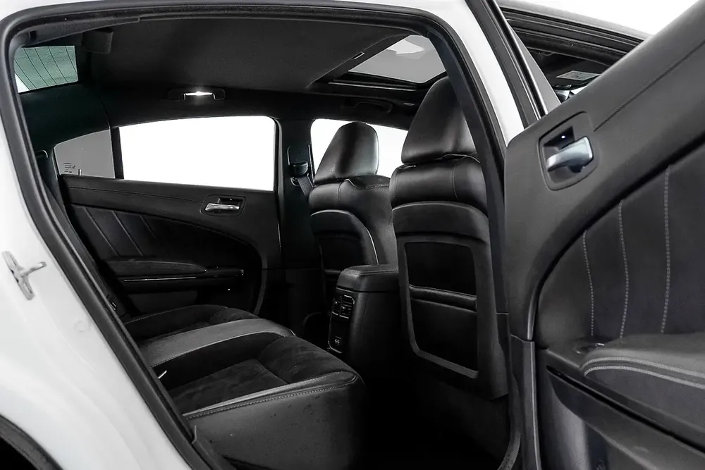 2,389 AED / 60 months | 0% DP | 2023 Dodge Charger 3.6 V6 / Full Service History / Agency Warranty - Image 13