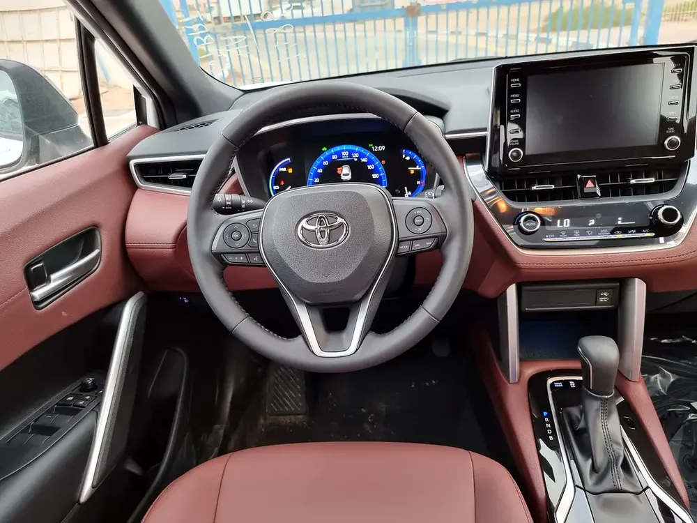 COROLLA CROSS HV FULL 2024 - For Export - Image 16