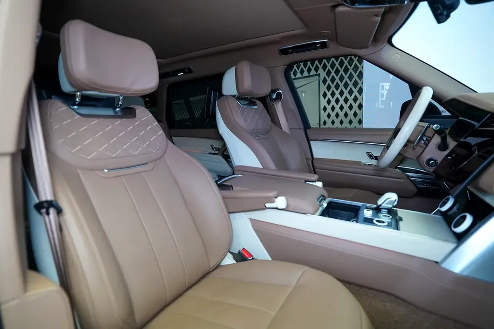 LONG WHEELBASE | REAR ENTERTAINMENT | LEG REST | SIDE STEP | WARRANTY + SERVICE MAY 2028 - Image 16