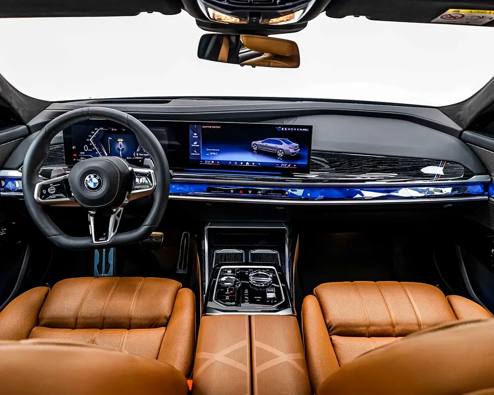 BMW 740LI - EXCLUSIVE M SPORT PACKAGE - 2024 - GCC - EXCELLENT CONDITION - Image 7