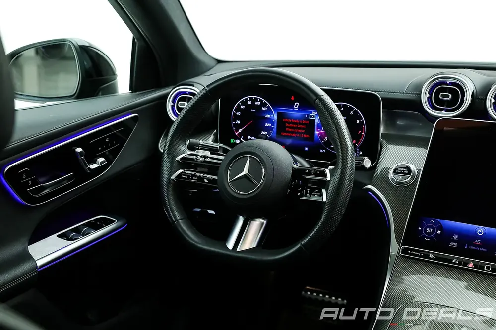 2024 Mercedes-Benz GLC 300 4MATIC | Very Low Mileage | Best in Class | Pristine Condition | 2.0L i4 - Image 11