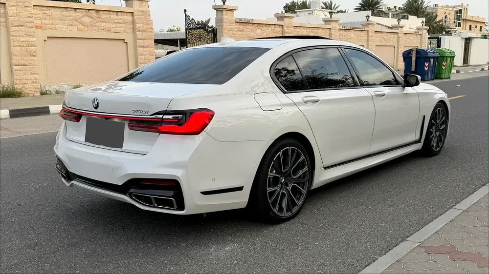 BMW 750I 2017, M-Power, European Specs, upgraded to2022 model,super clean car, low mileage, customs - Image 14