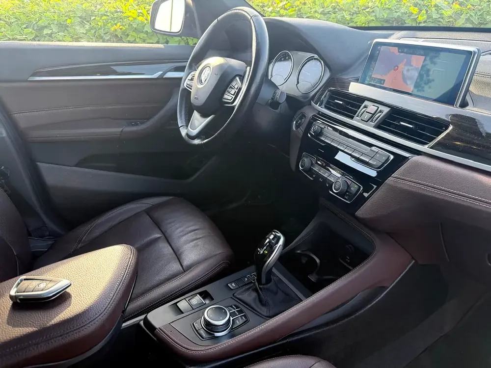 BMW X1 xDrive28i 2021 - American Specs - GCC Stock Perfect Condition In Low Mileage - Image 11