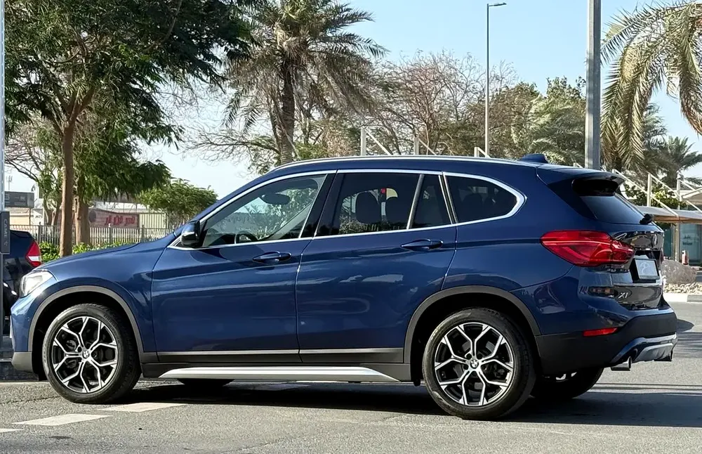 BMW X1 xDrive28i 2021 - American Specs - GCC Stock Perfect Condition In Low Mileage - Image 4