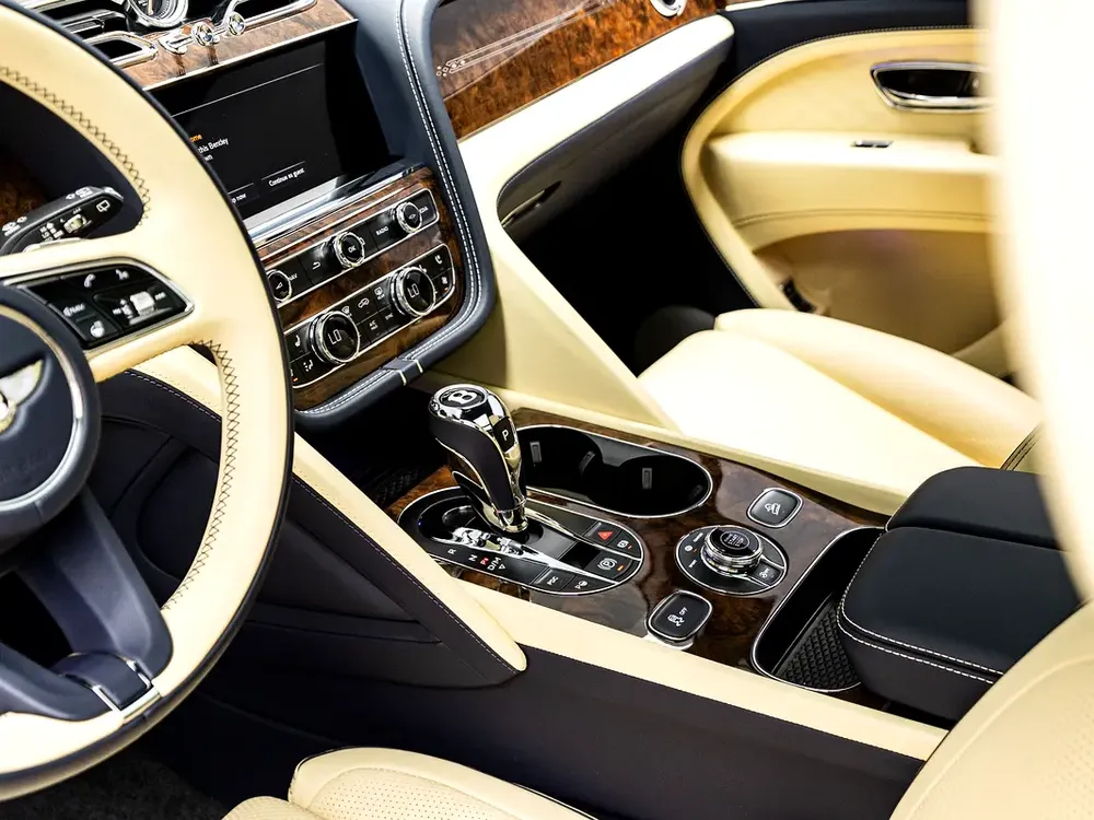 The BEST Ramadan Offer in the UAE - Limited Time Only! Bentley Warranty, Low KM's, GCC - Image 14