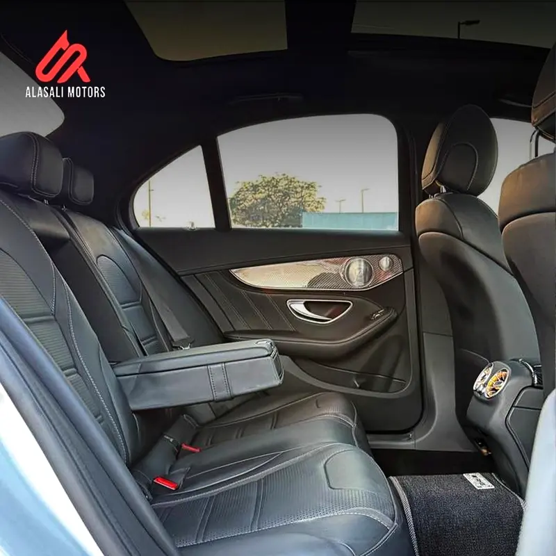 Mercedes-Benz C63 AMG 4Matic 2017 Imported from Korea Gcc specifications - Image 11
