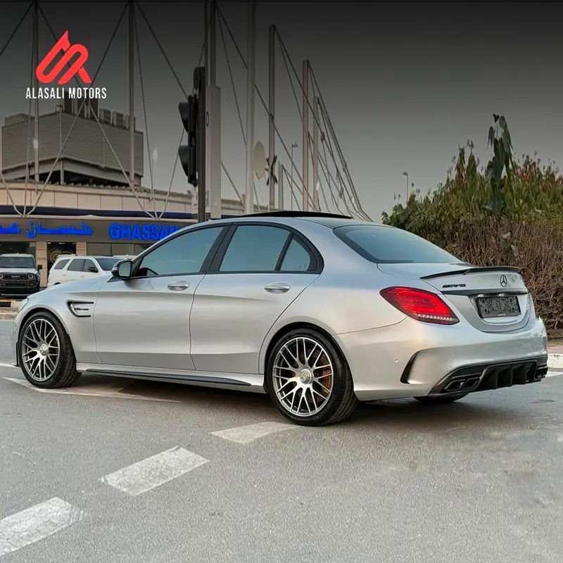 Mercedes-Benz C63 AMG 4Matic 2017 Imported from Korea Gcc specifications - Image 4