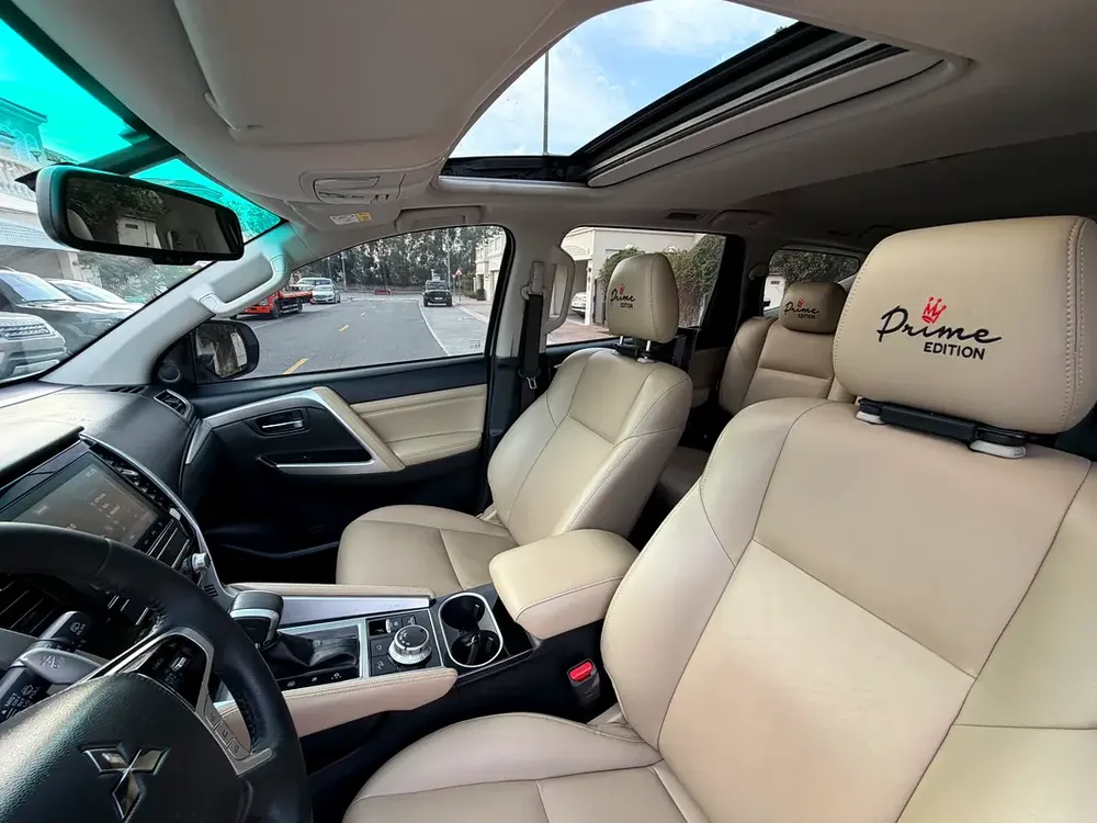 2023 Mitsubishi Montero Sport Prime Edition - GCC Specs - Like New! - Image 10