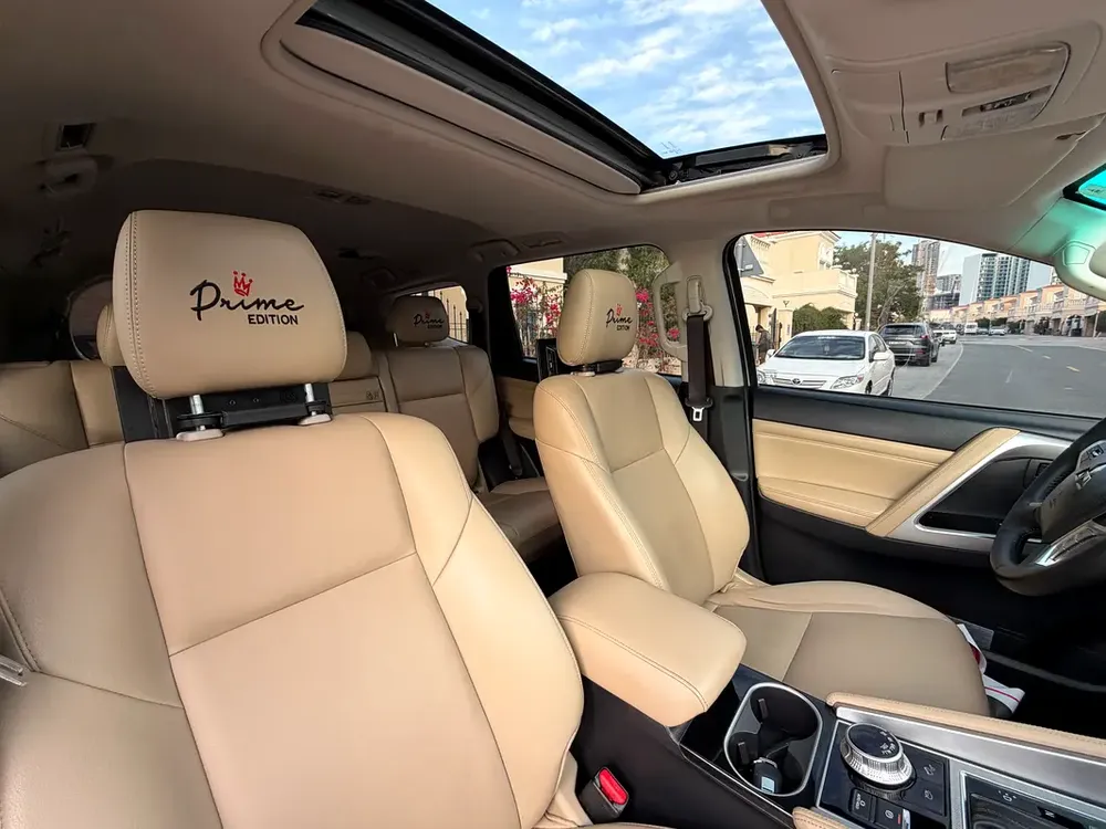 2023 Mitsubishi Montero Sport Prime Edition - GCC Specs - Like New! - Image 17