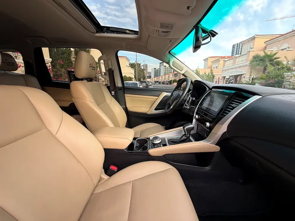 2023 Mitsubishi Montero Sport Prime Edition - GCC Specs - Like New! - Image 18