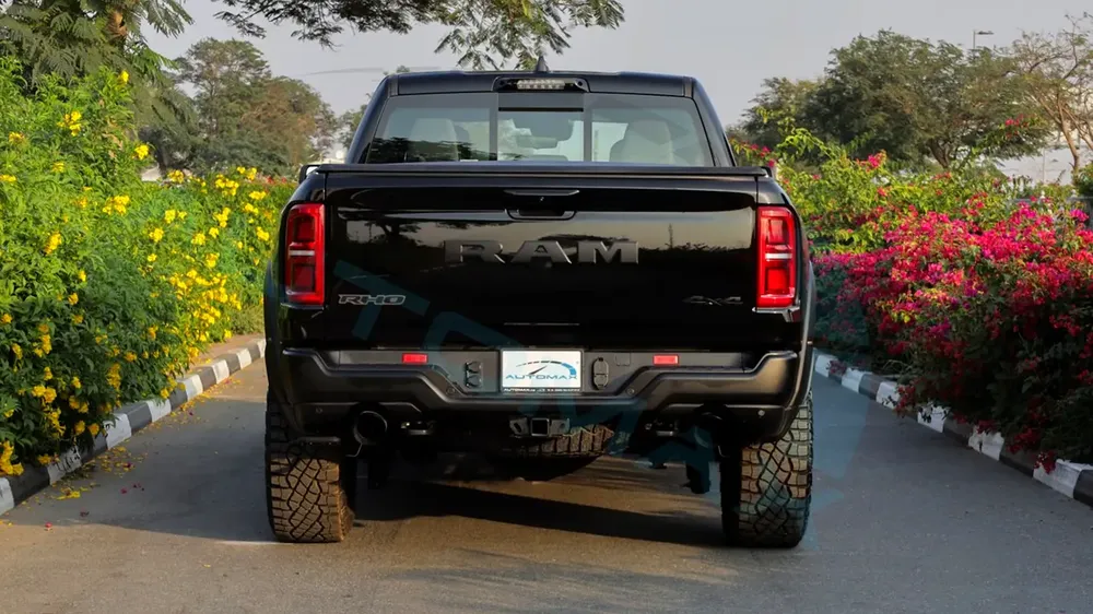 ( Only For Export ) 2025 /2025 RAM 1500 RHO HURRICANE H.O 3.0TT GCC BRAND NEW - Image 6