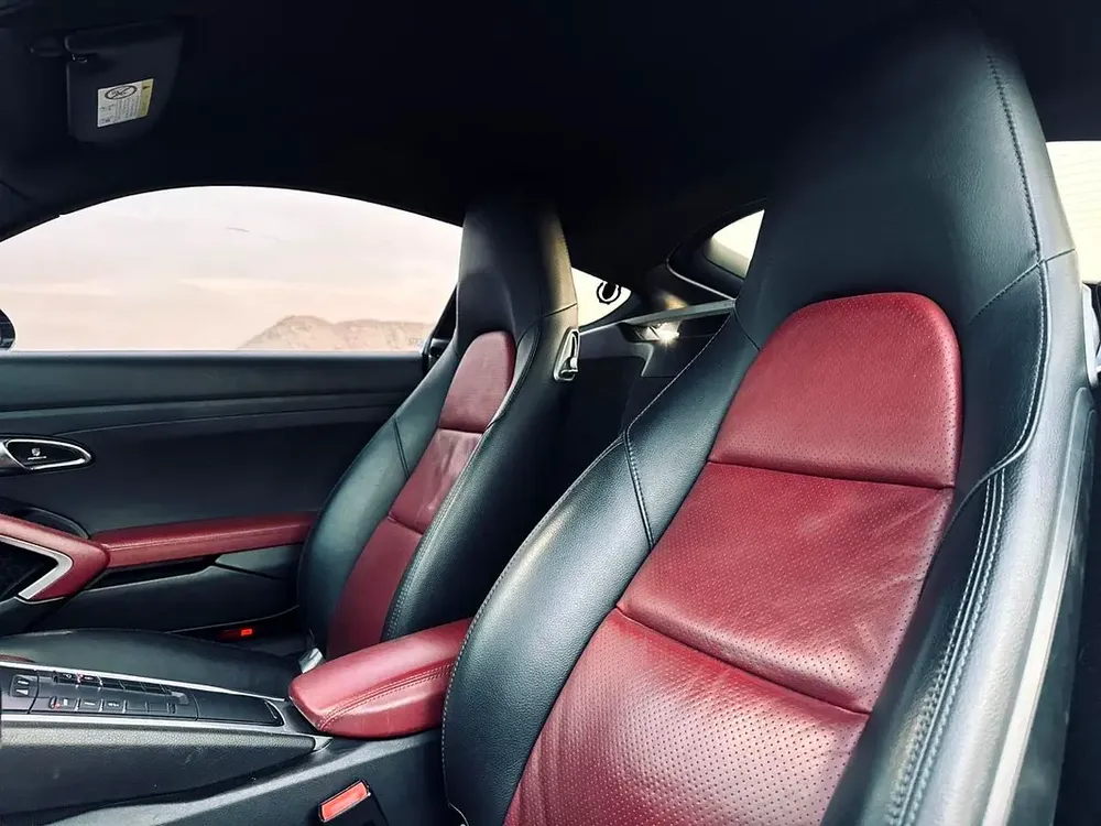 2018 Porsche Cayman 718 Standard - European Specs - Image 8
