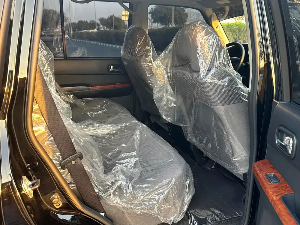 2024 / NISSAN PATROL SAFARI / M/T / GCC / DEALER WARRANTY /PERFECT CONDITION - Image 18