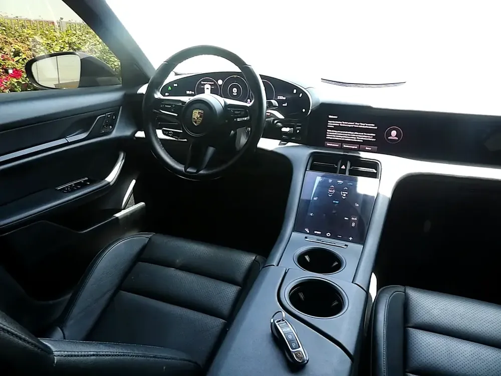 Porsche Taycan Standard 2021 Only 16000 KM | Electric Performance | Excellent Condition - Image 10
