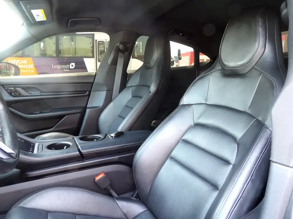 Porsche Taycan Standard 2021 Only 16000 KM | Electric Performance | Excellent Condition - Image 11