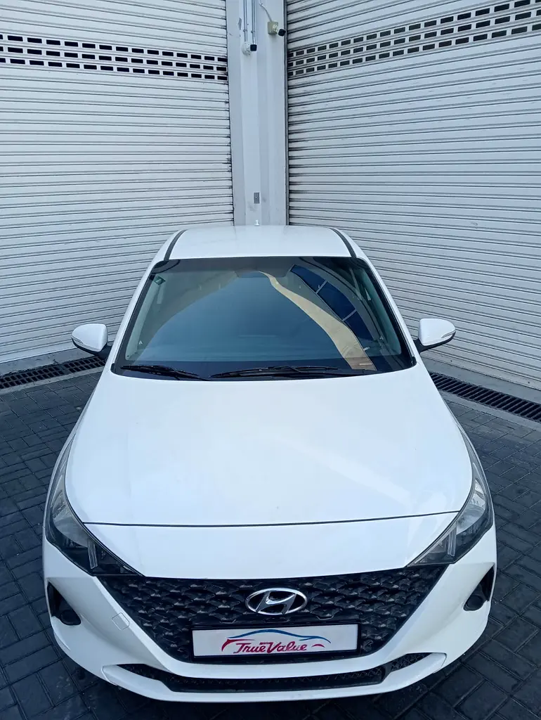 2023 Hyundai Accent GLS - GCC Specs - Like New! - Image 13