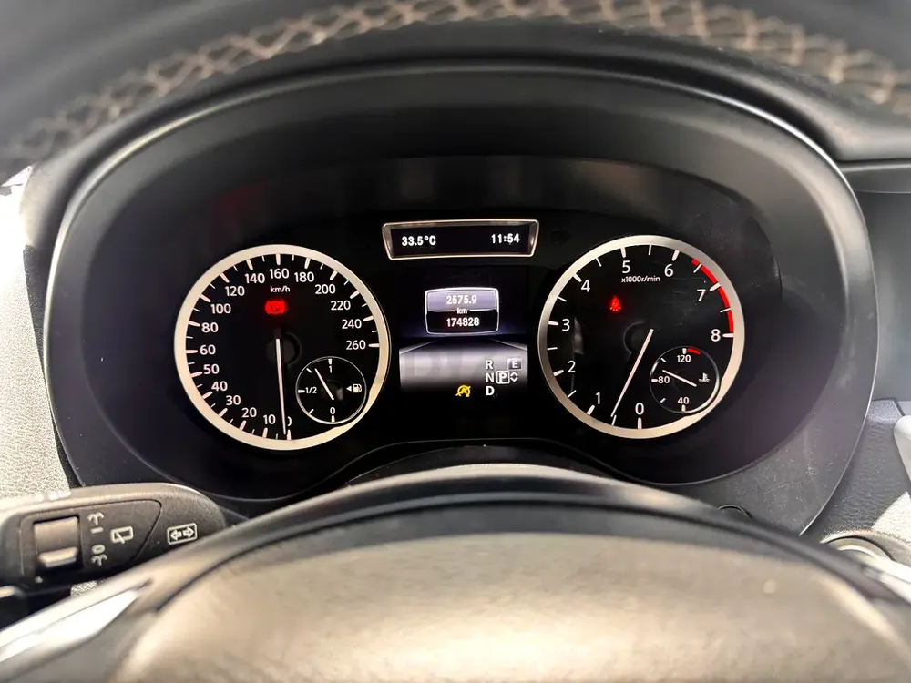Infiniti QX30 Premium 2018 GCC Specs - Pristine Condition - Image 11