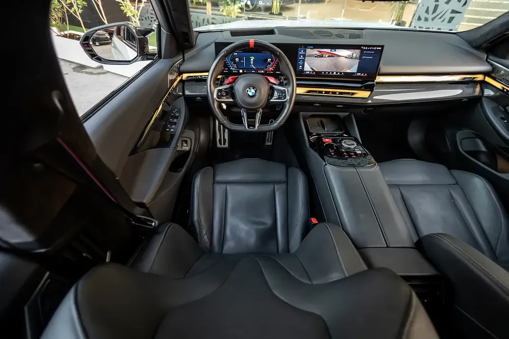 BMW M5 2025 European specs | Warranty - Image 13