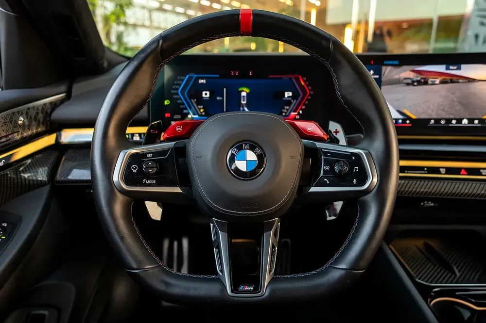 BMW M5 2025 European specs | Warranty - Image 15