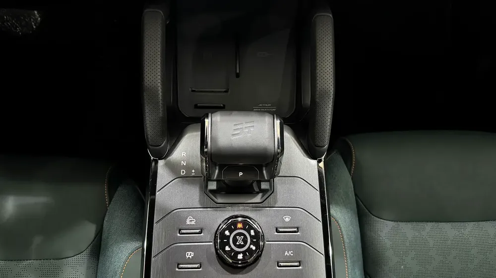 Jetour T2 Luxury - Agency Warranty and Service Contract Included - Image 10