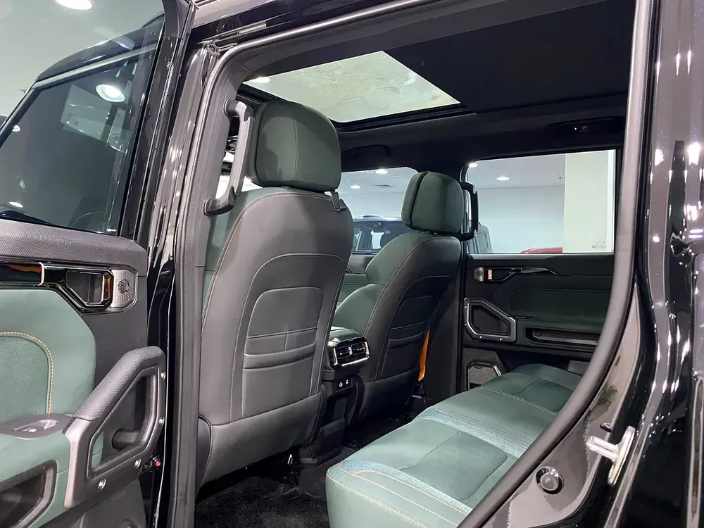 Jetour T2 Luxury - Agency Warranty and Service Contract Included - Image 7