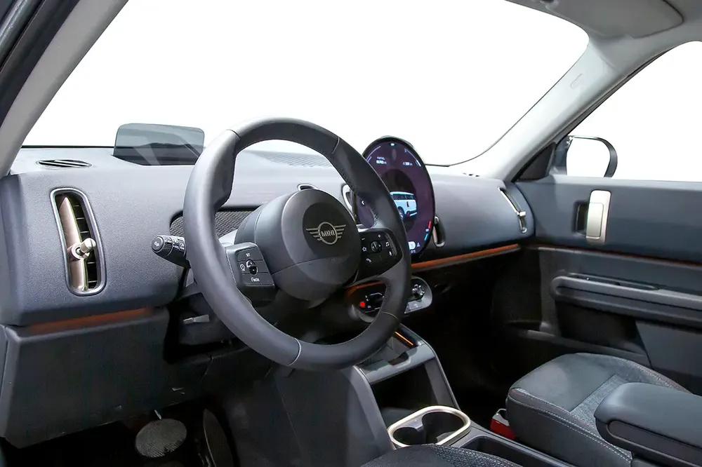 MINI Countryman C Essential Trim (REF NO# 172636) - Image 5