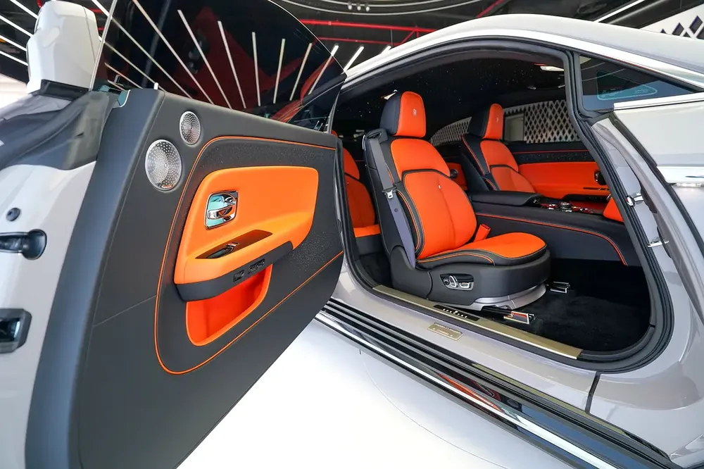 SPECTRE | GCC | DEALER WARRANTY + SERVICE TILL 2029 | STARLIGHT | NARDO GREY - Image 10