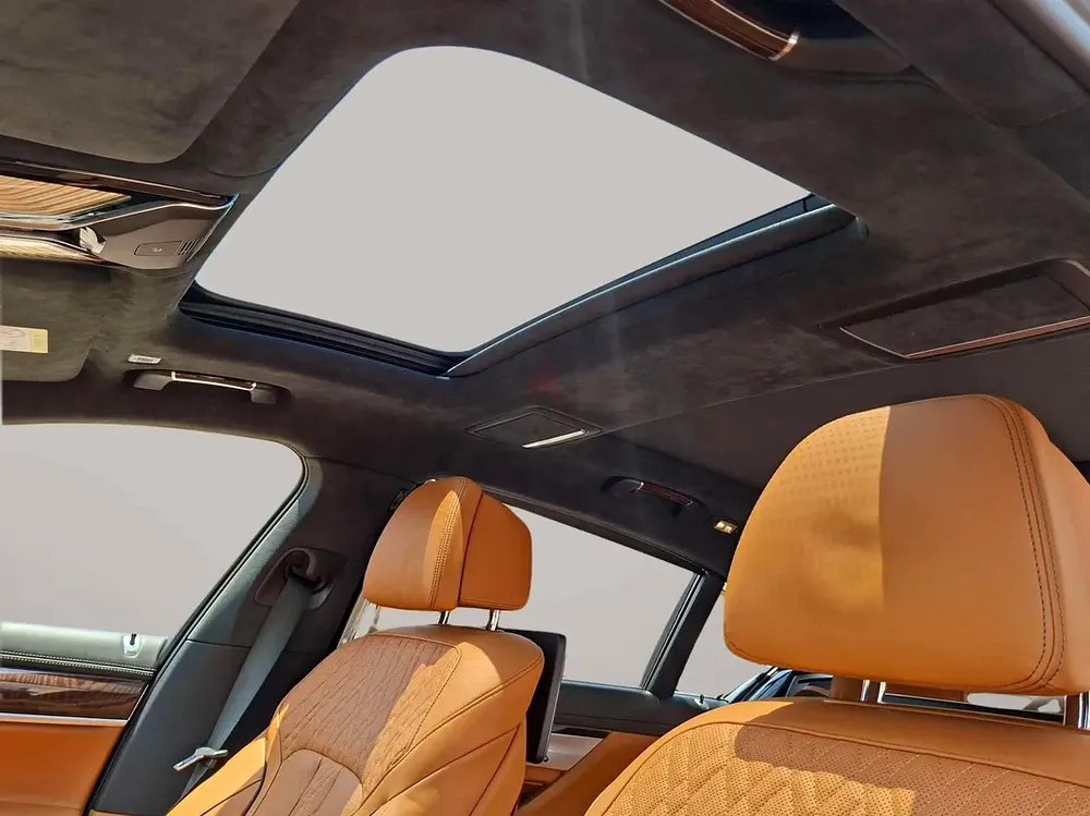 AED 3343/month | 2019 BMW 7-Series 760Li xDrive | GCC Specs | Ref#470690 - Image 11