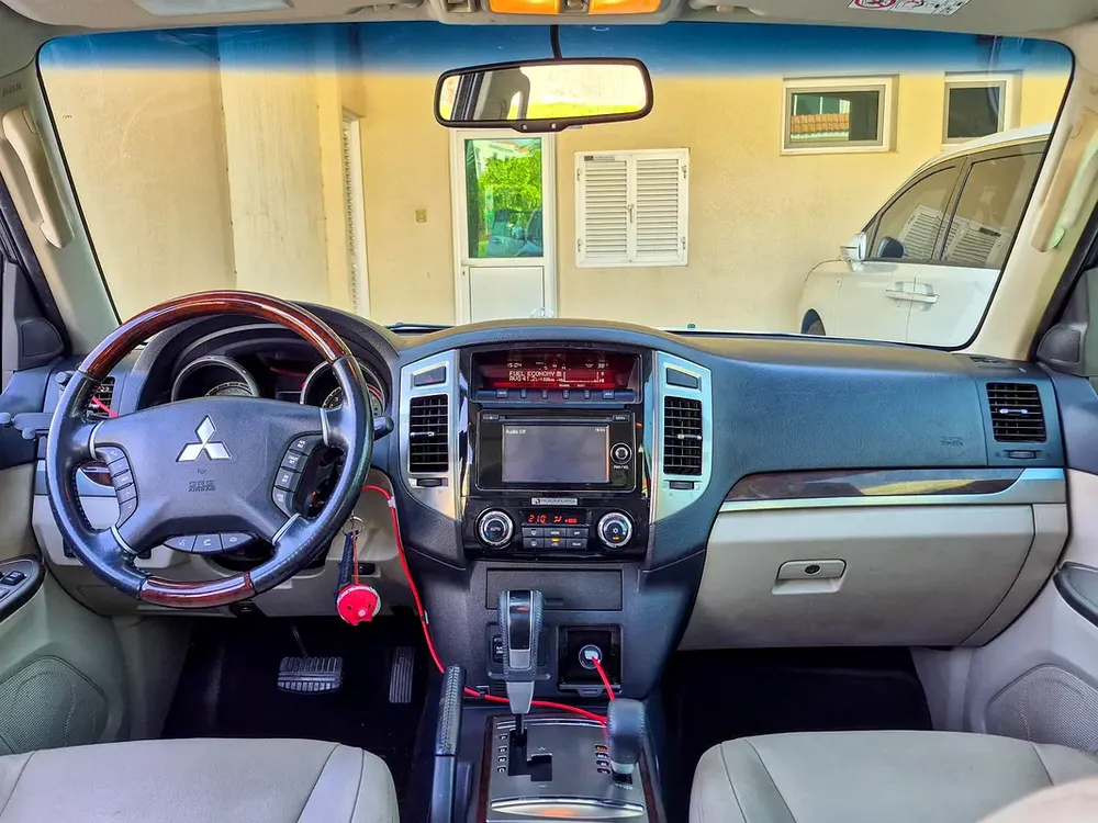 AED 1338/month | 2016 Mitsubishi Pajero GLS Top 5 Door | GCC Specs | Ref#464412 - Image 9